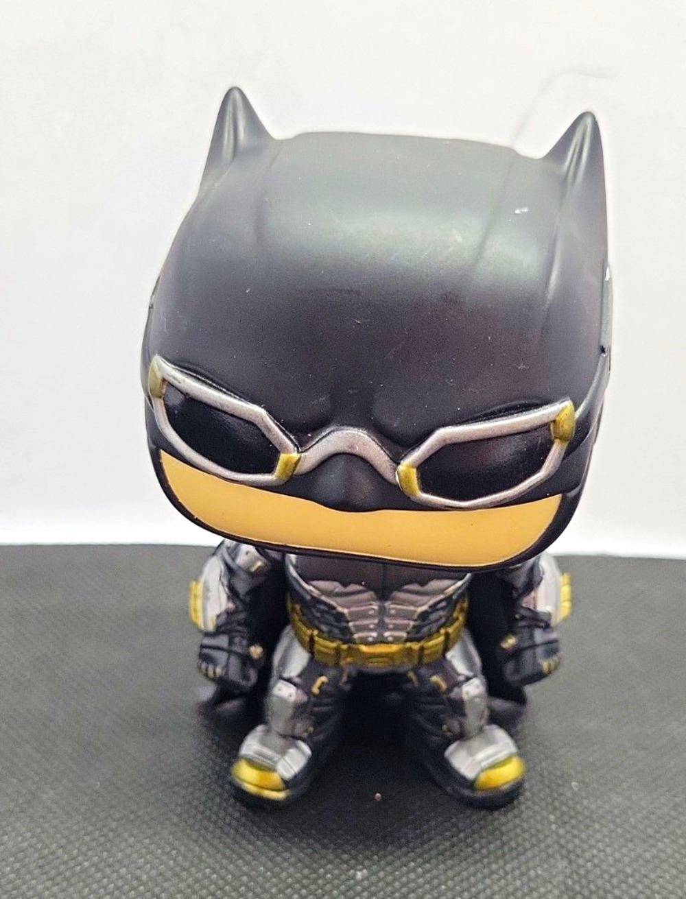 Funko DC Comics Batman Vinyl Figure Black Gray Gold 4 in Tall DRM17061